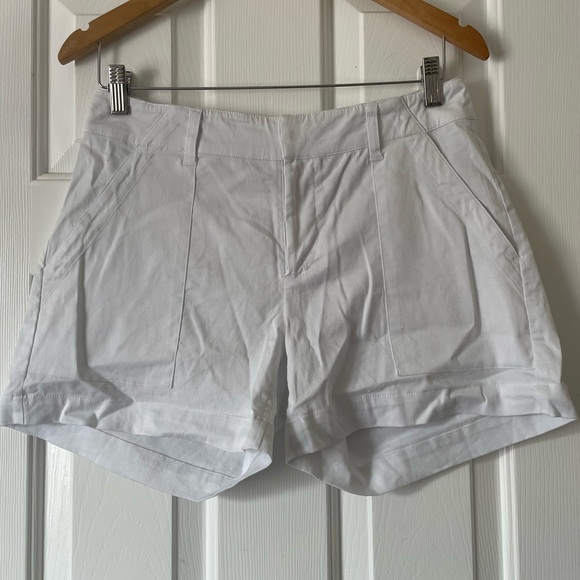 ecru Pants - Ecru the Taylor White Shorts Size 6 0318
